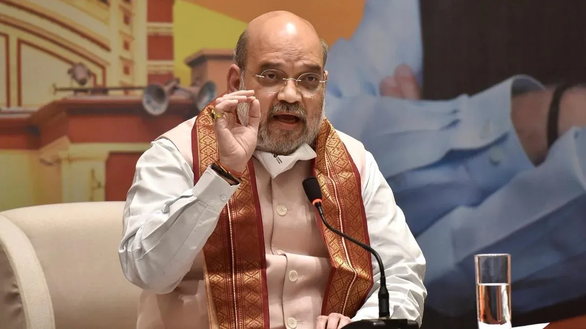 Vaccine hesitancy in some communities a cause of concern: Amit Shah- India TV Hindi