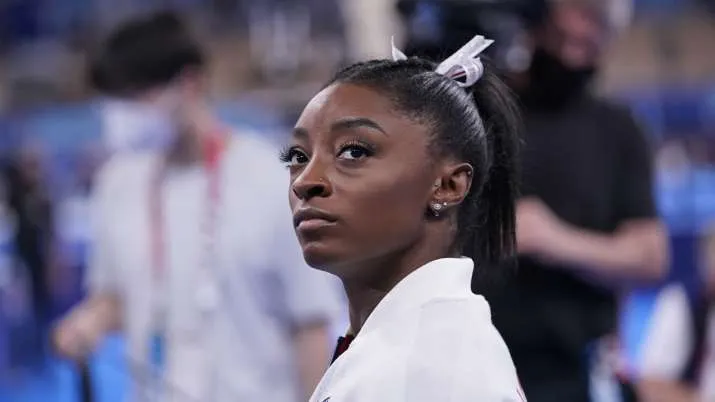 Olympic champion Simone Biles out of team finals due to injury- India TV Hindi