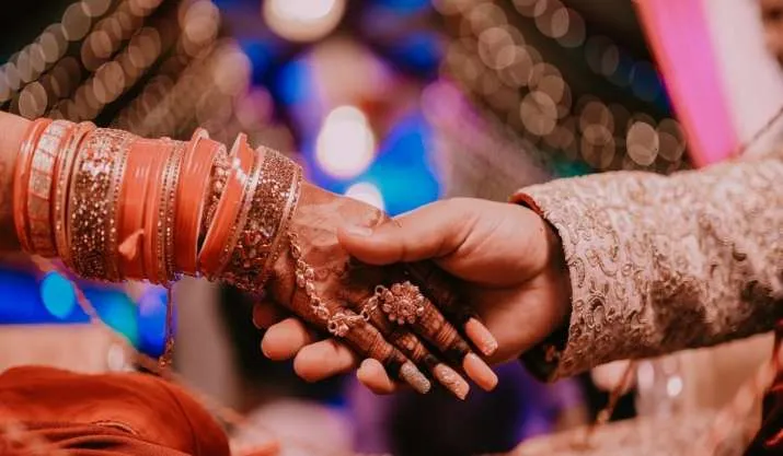 अंतर-धार्मिक विवाह...- India TV Hindi