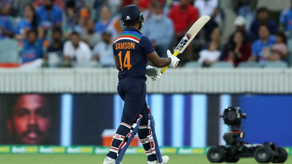 Sanju Samson hits a skyscraper six, Sri Lankan players including umpires stunned, watch video- India TV Hindi