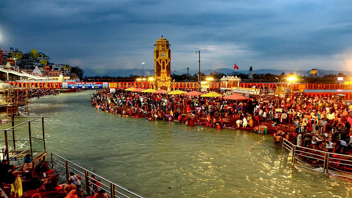 Kanwar yatra 14 day quarantine for outsiders on entry in haridwar Kanwar Yatra: हरि की पौड़ी सील रहे- India TV Hindi