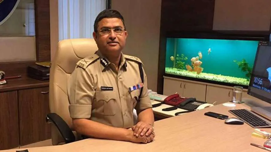 Gujarat-cadre IPS officer Rakesh Asthana takes charges as Delhi Police Commissioner- India TV Hindi