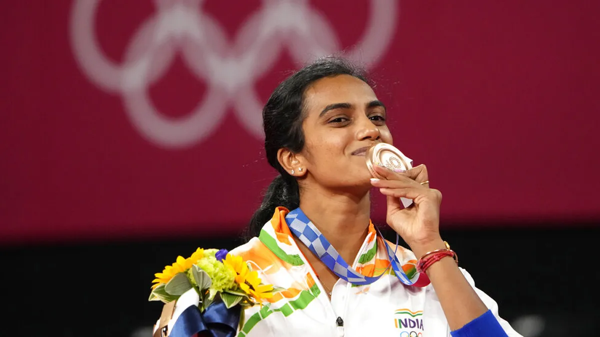 PV Sindhu says 'I am in seventh heaven' after winning bronze medal- India TV Hindi