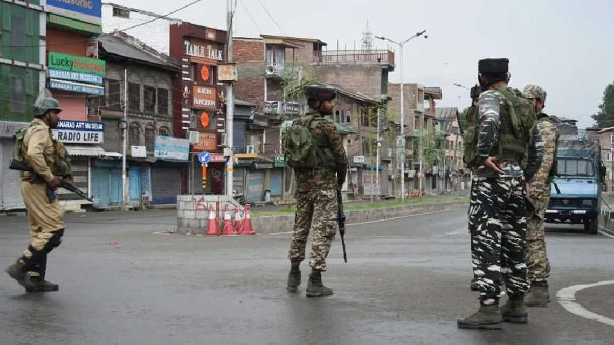 Grenade Attack, Grenade Attack Srinagar, Grenade Attack Jammu Kashmir, Grenade Attack Kashmir- India TV Hindi