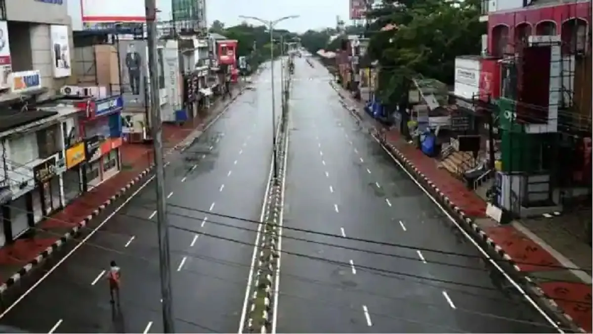 Kerala Lockdown: केरल में फिर से रविवार को लॉकडाउन लगाया गया, लागू रहेंगी सख्त पाबंदियां- India TV Hindi