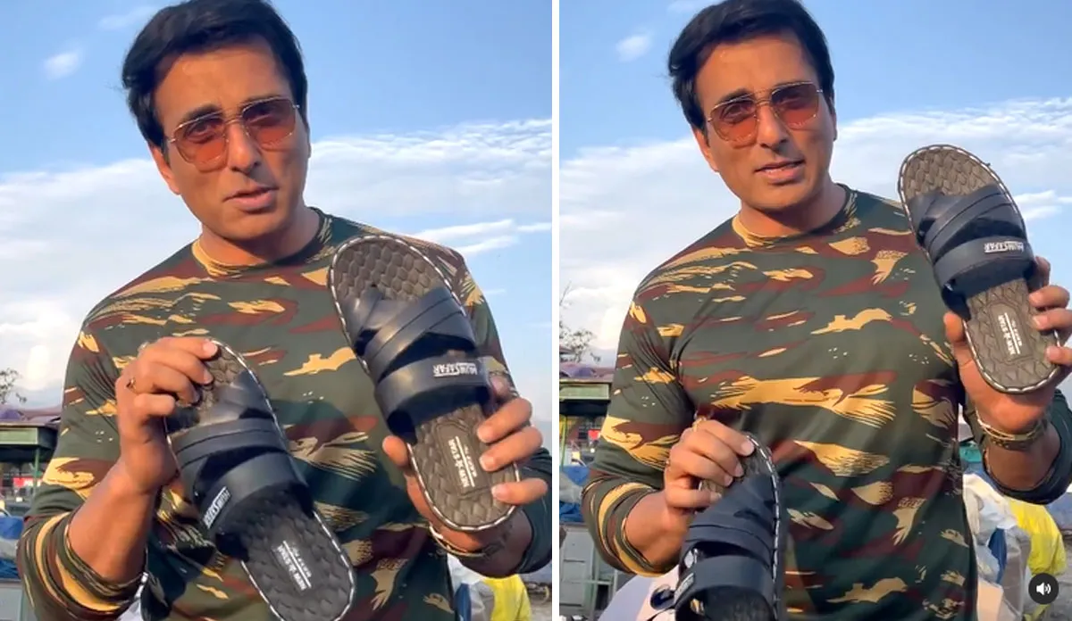 Sonu Sood sells shoes and slippers in Srinagar know what is the whole matter by watching this video- India TV Hindi