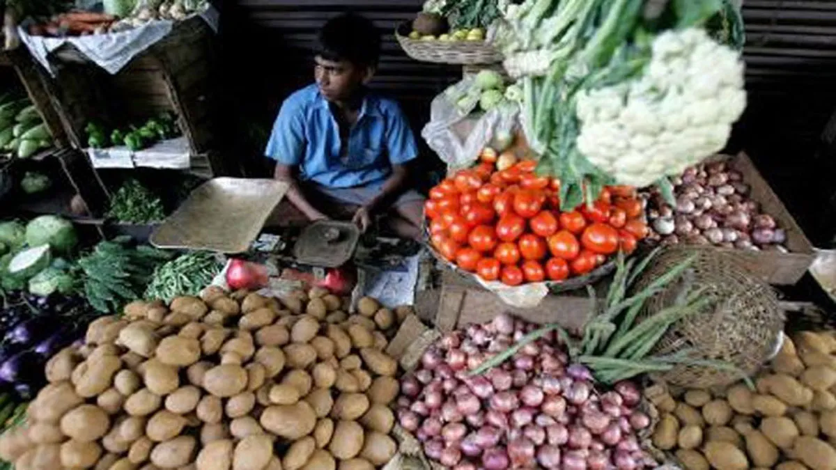 कृषि, ग्रामीण श्रमिकों के लिए खुदरा मुद्रास्फीति अगस्त में मामूली घटी- India TV Paisa