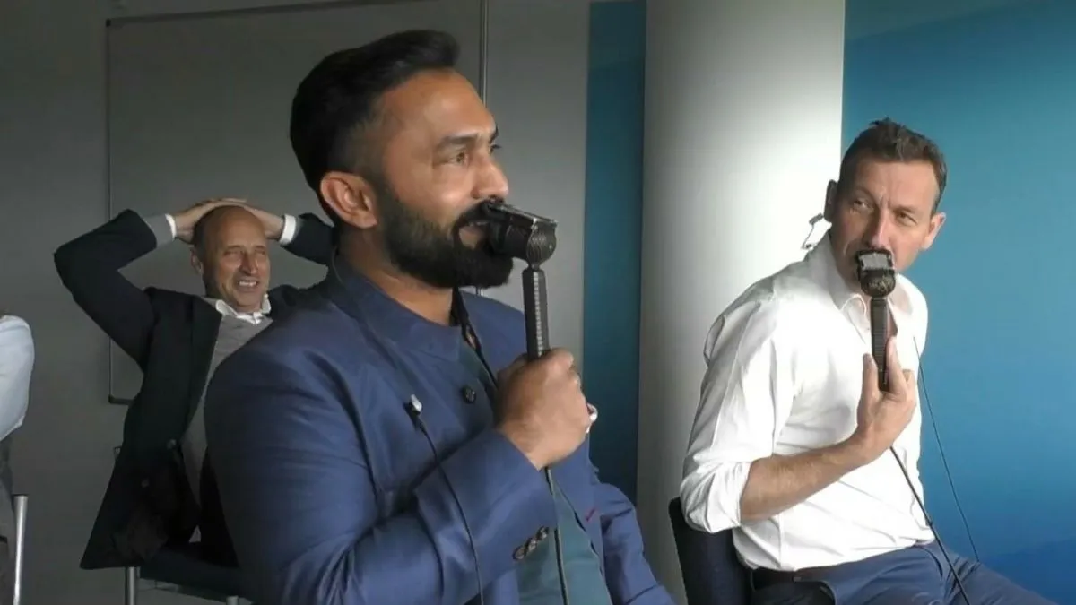 dinesh karthik bid goodbye to uk with a picture of his...- India TV Hindi
