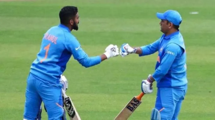 KL Rahul said it is a pleasure to have Dhoni back in the team- India TV Hindi