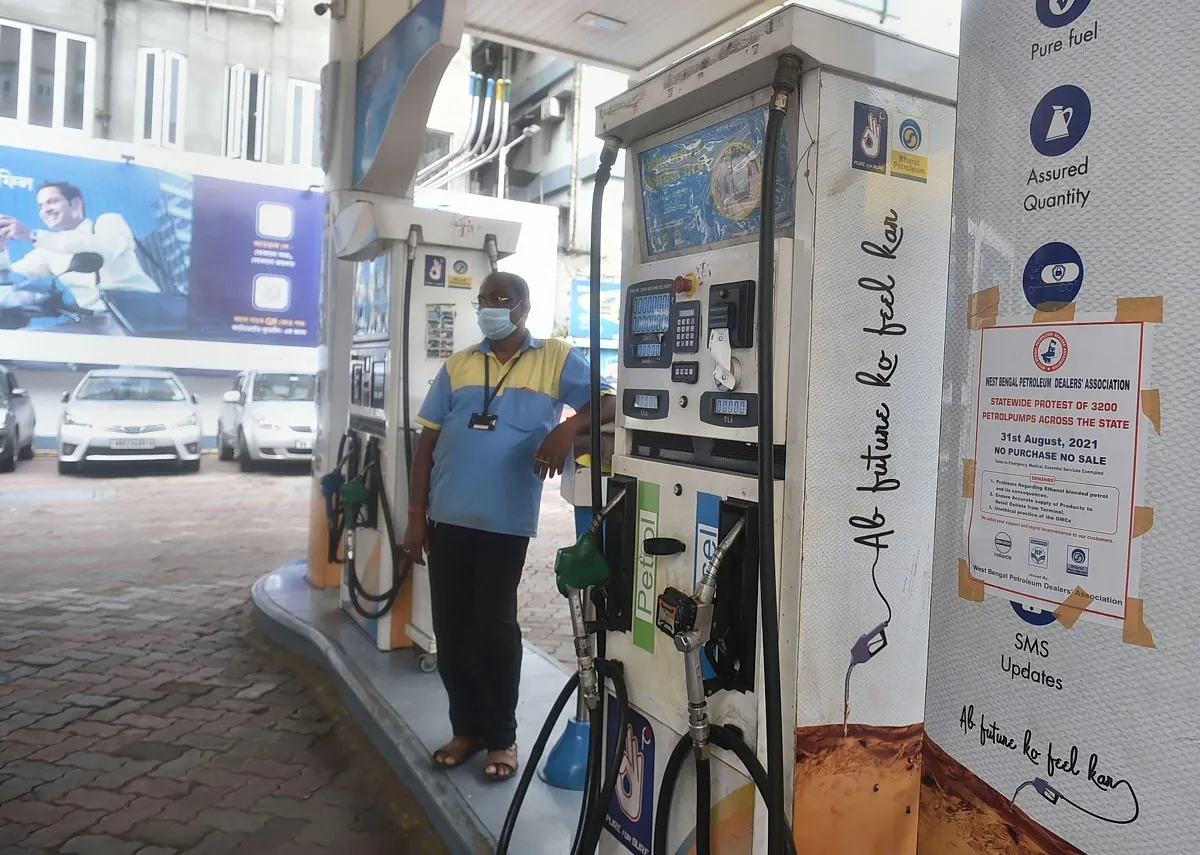 भारत में पेट्रोल-डीजल की कीमतें होंगी कम! रूस तैयार- India TV Paisa