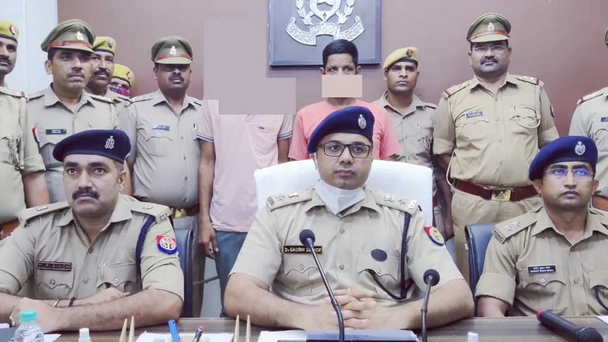 Javed Ali, Fake Inspector Javed Ali, Mathura Fake Inspector, Fake Inspector Javed- India TV Hindi