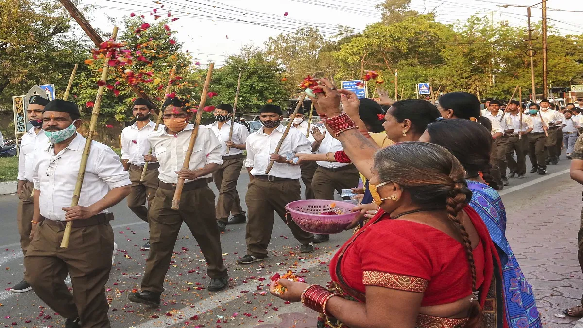 Government Employees in Haryana can now participate in RSS Activities हरियाणा सरकार ने RSS को लेकर ल- India TV Hindi