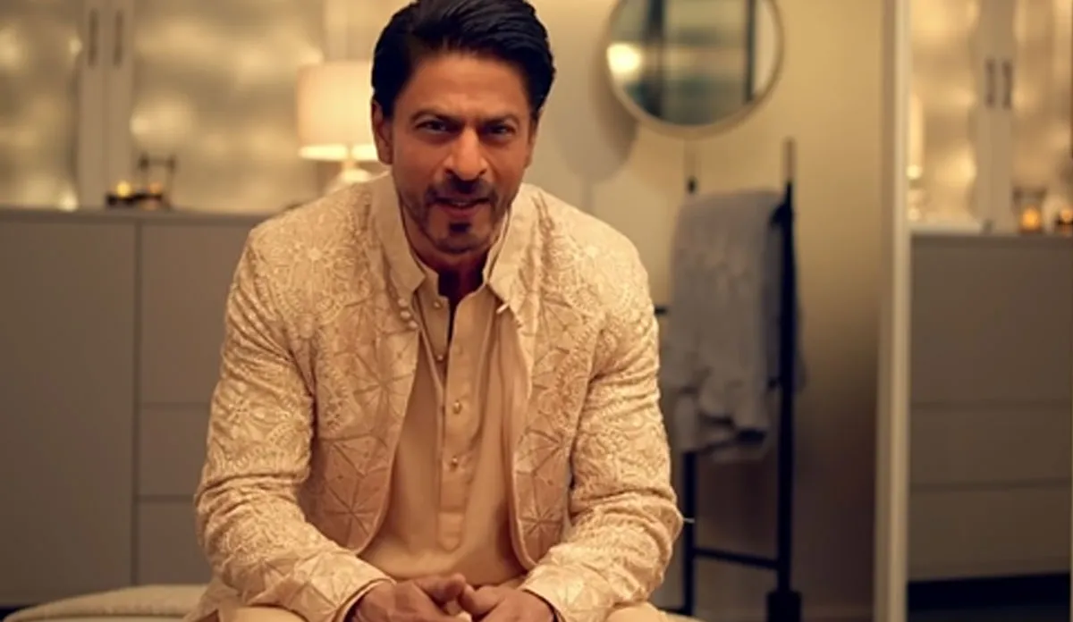 Shah Rukh Khan Supported Local Businesses In New Cadbury Ad Ahead Of Diwali ad wins hearts on social- India TV Hindi