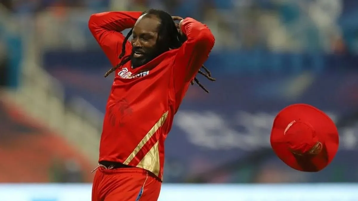 kevin pietersen feels chris gayle was not being treated...- India TV Hindi