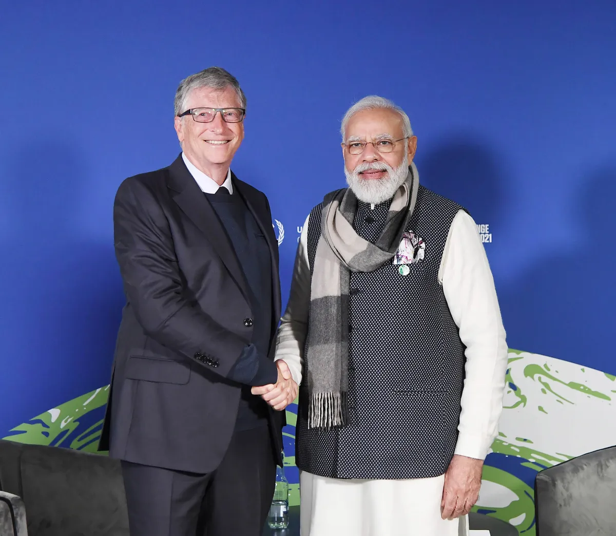 प्रधानमंत्री नरेंद्र मोदी के साथ बिल गेट्स (फाइल)- India TV Hindi