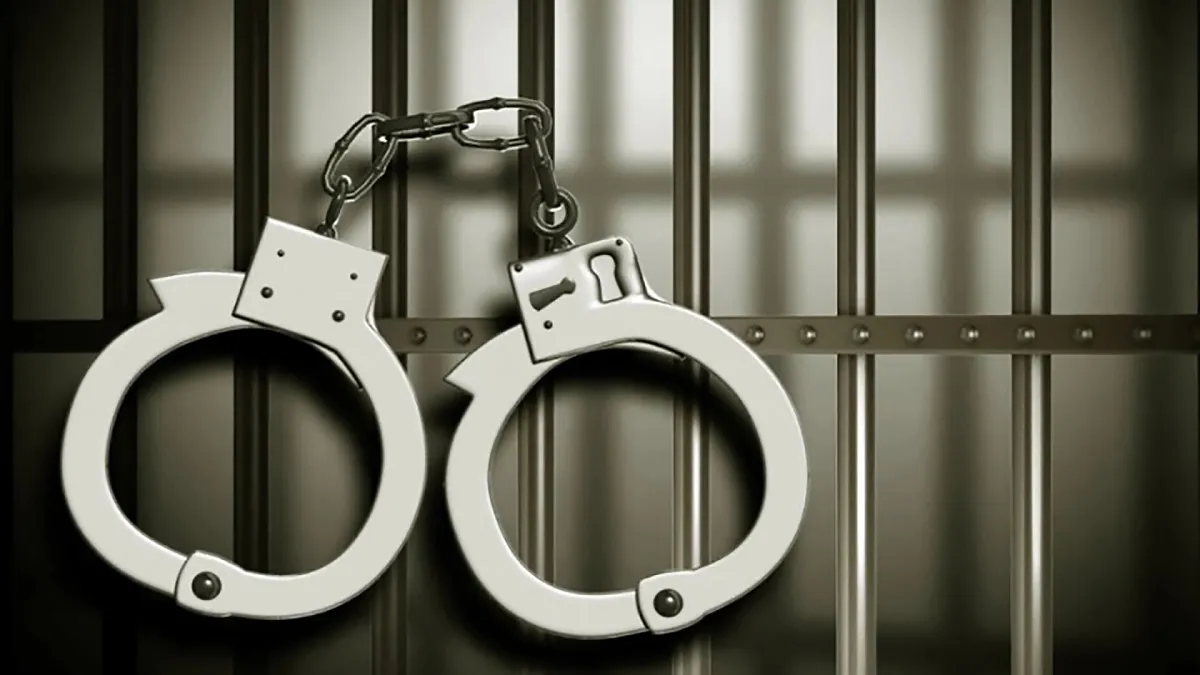 गुजरात ATS ने 600 करोड़ रुपए की 120 किलोग्राम हेरोइन जब्त की, 3 लोग गिरफ्तार- India TV Hindi