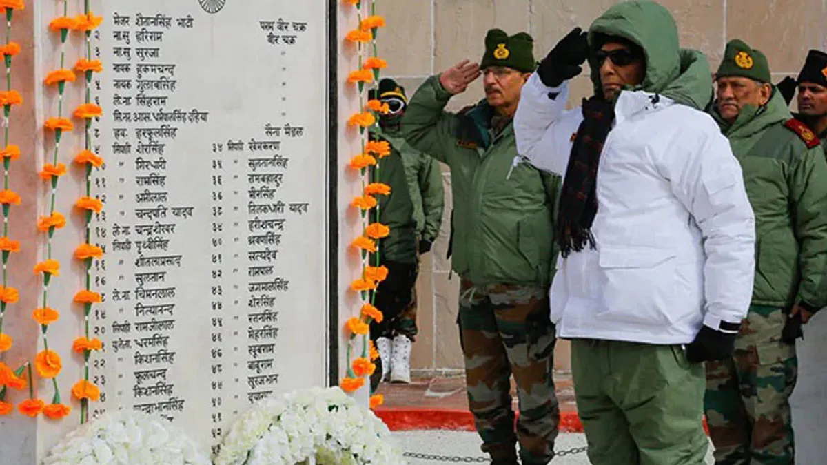 Rajnath Singh inaugurates revamped war memorial in eastern Ladakh- India TV Hindi