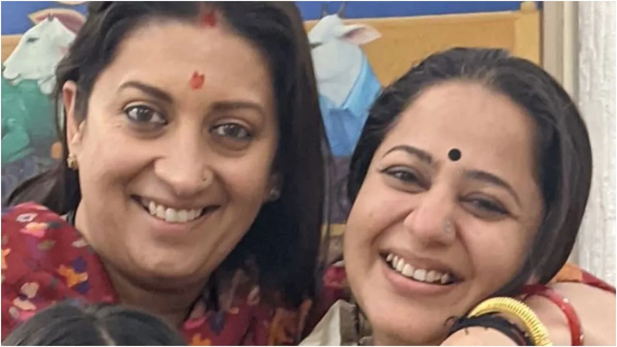 Smriti Irani, Ritu Chaudhary- India TV Hindi