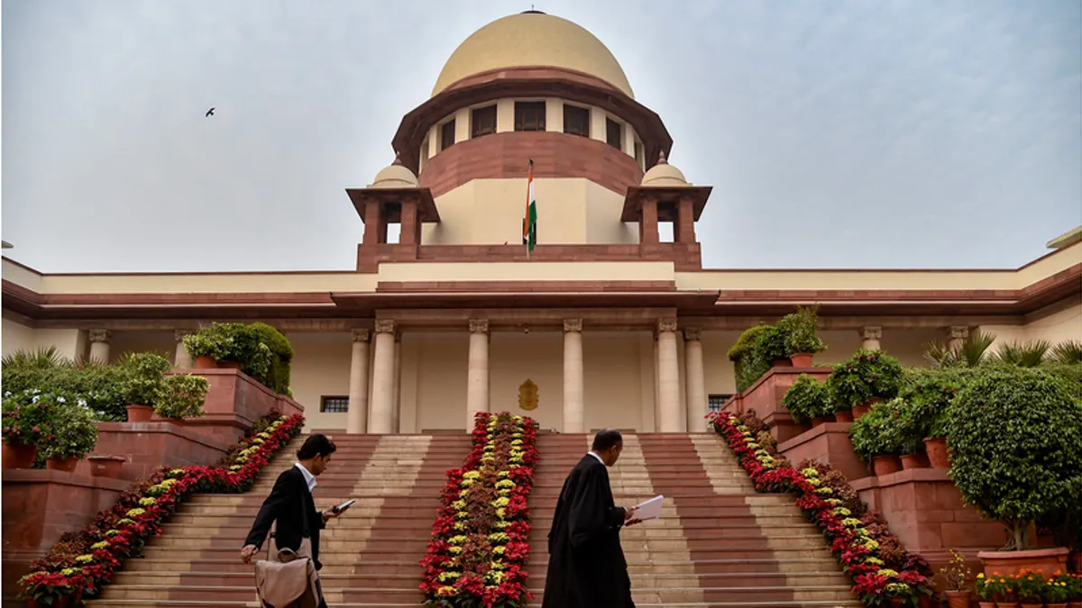 Supreme Court Judge, Supreme Court Judge Diwali Pollution, Judge Delhi Pollution- India TV Hindi