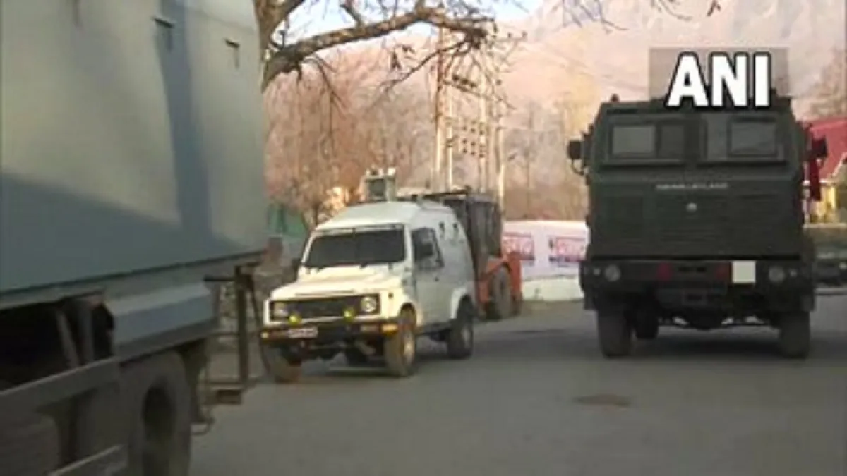 Jammu Kashmir: सुरक्षाबलों ने लश्कर-ए-तैयबा के शीर्ष कमांडर सैफुल्ला को मार गिराया- India TV Hindi