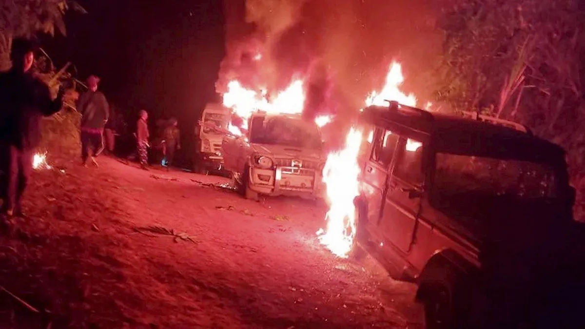 Angry villagers burn vehicles belonging to security personnel after 13 civilians were killed by the - India TV Hindi
