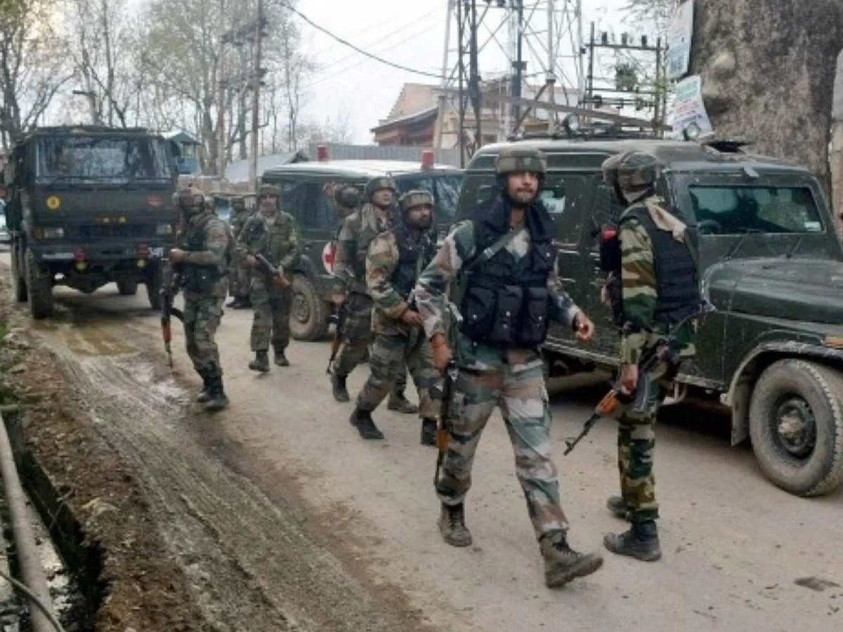 Two Jaish e Mohammed terrorists killed in encounter with security forces in Pulwama- India TV Hindi