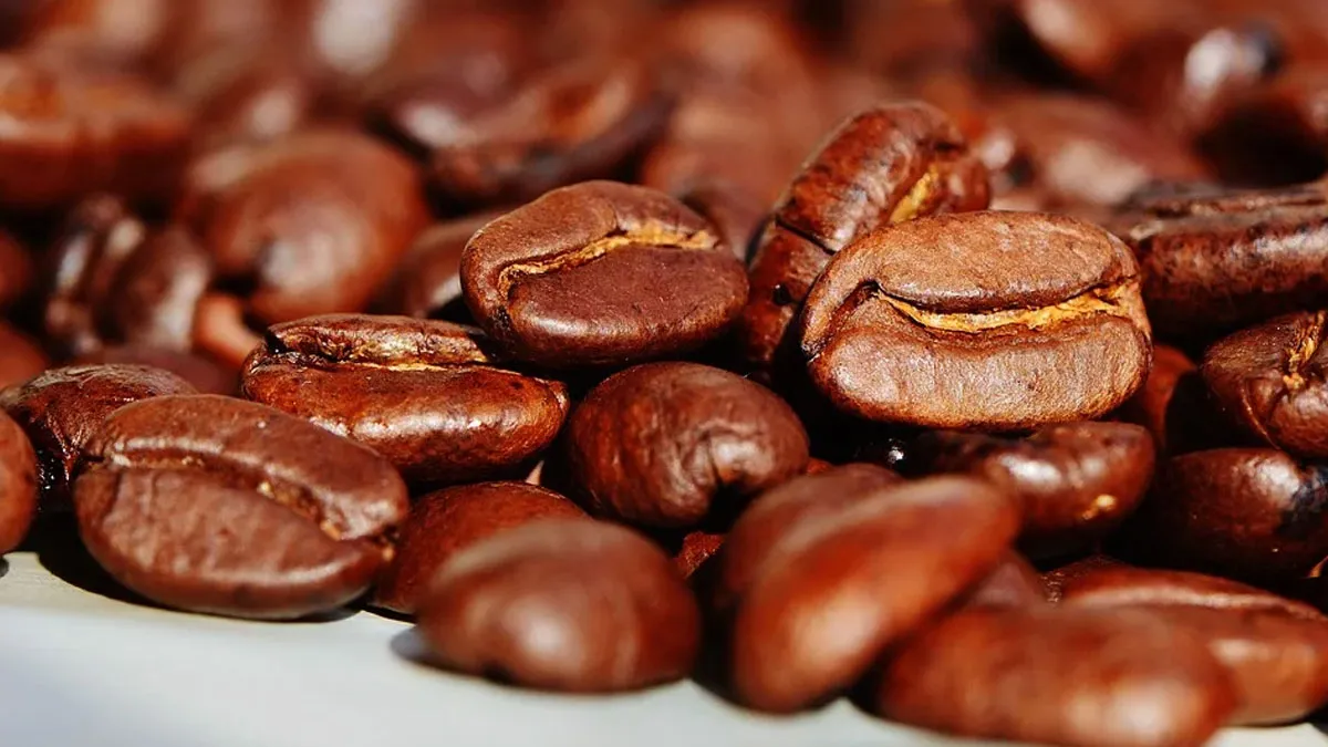 कॉफी में बढ़ी 'महंगाई'...- India TV Paisa
