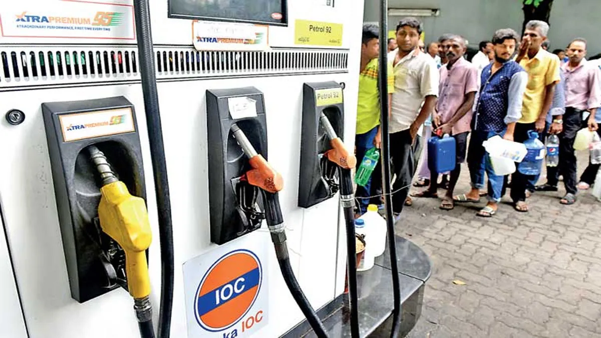 Petrol Diesel Hike: यहां 20 रुपये...- India TV Paisa