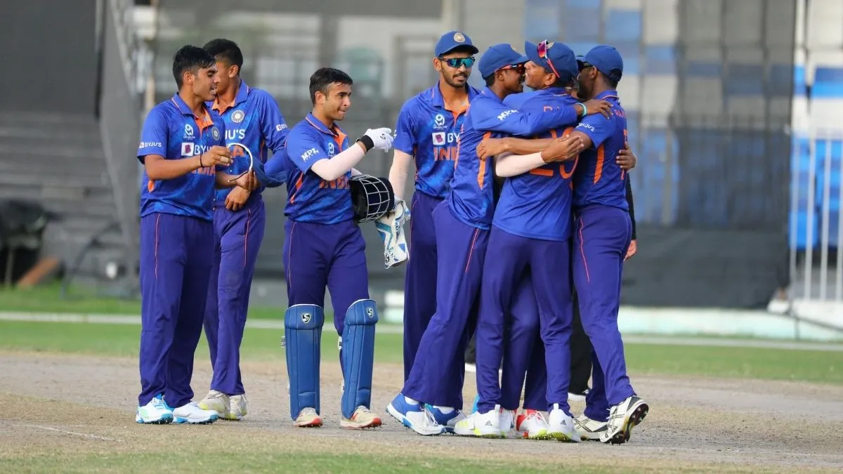 U19 Asia Cup: Shaik Rasheed Hits Unbeaten 90 To Guide...- India TV Hindi