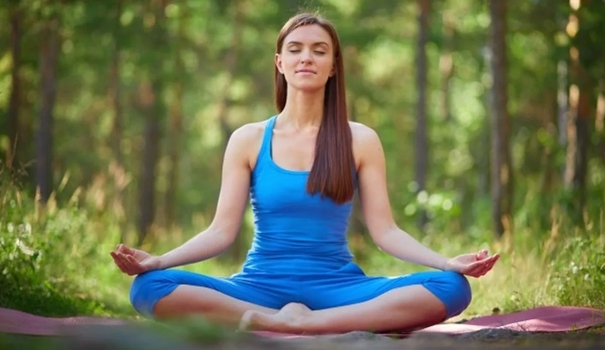 Yoga for eyes- India TV Hindi