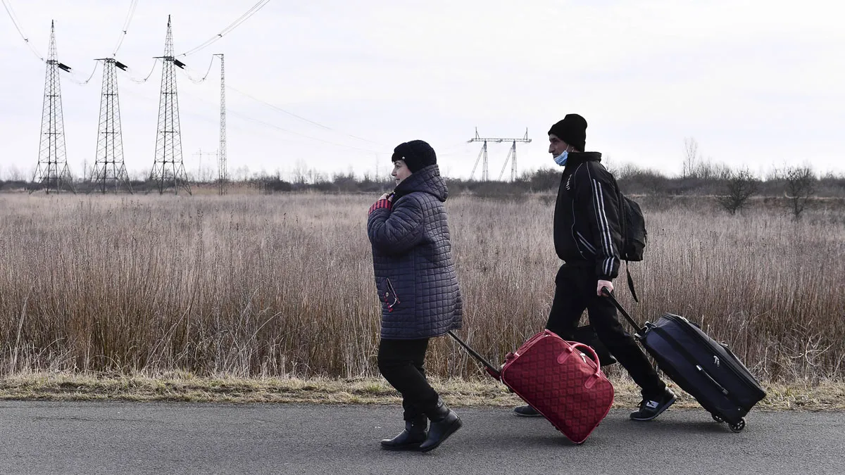 students rush to reach Ukraine-Poland border- India TV Hindi