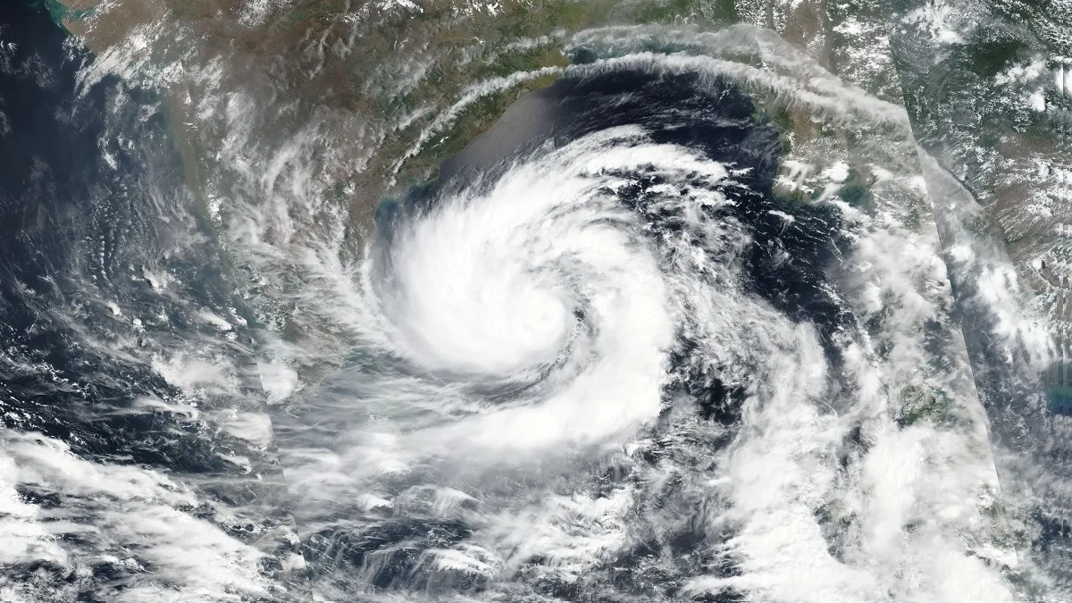 Andaman turning into a cyclonic storm there is a possibility of the minimum pressure area - India TV Hindi