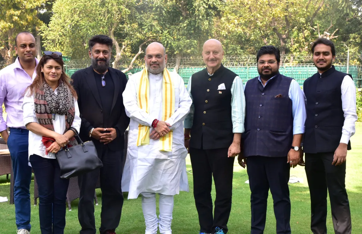 'द कश्मीर फाइल्स' टीम से अमित शाह ने की मुलाकात- India TV Hindi