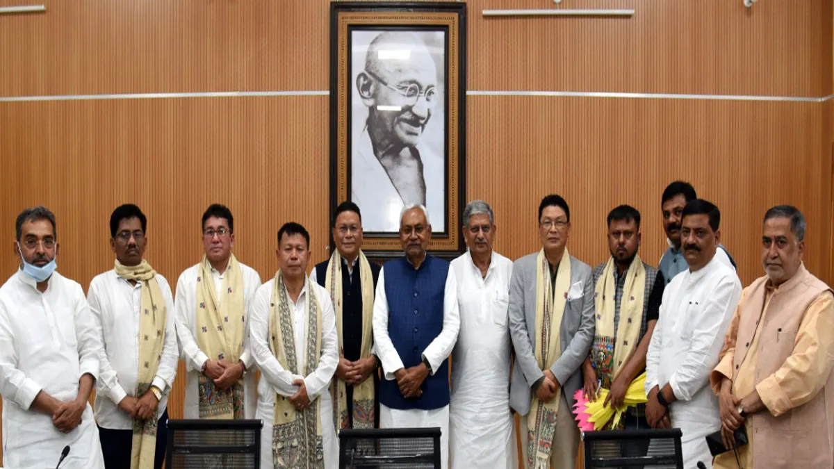 JDU's 6 MLAs to support BJP in Manipur- India TV Hindi