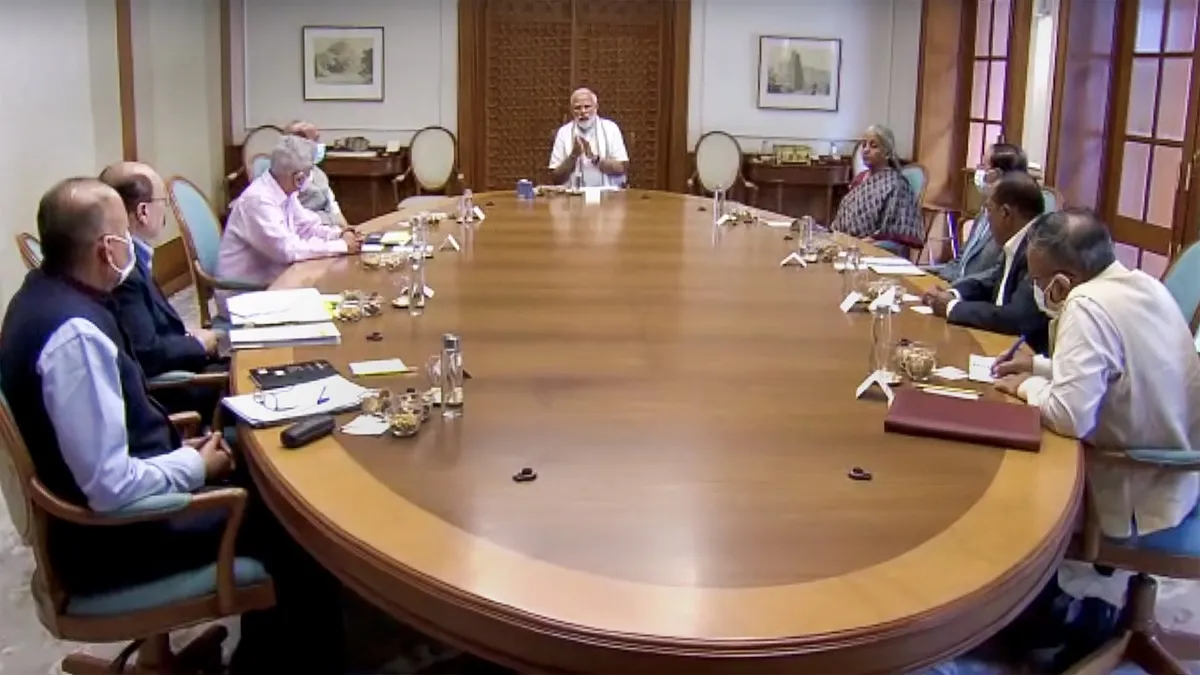 Prime Minister Narendra Modi chairs a high-level meeting to review India&rsquo;s security preparedness, an- India TV Hindi