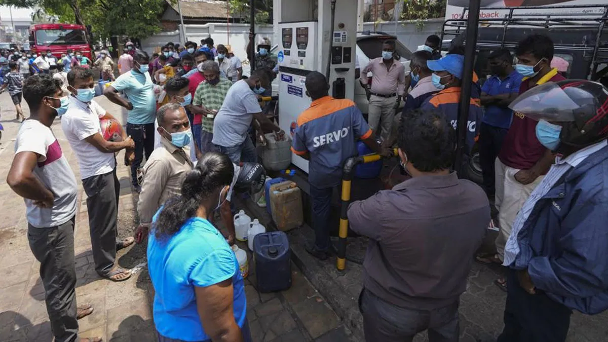 Sri Lanka, Sri Lanka Fuel Crisis, Sri Lanka Petrol Pumps, Sri Lanka Petrol Pumps Army- India TV Hindi