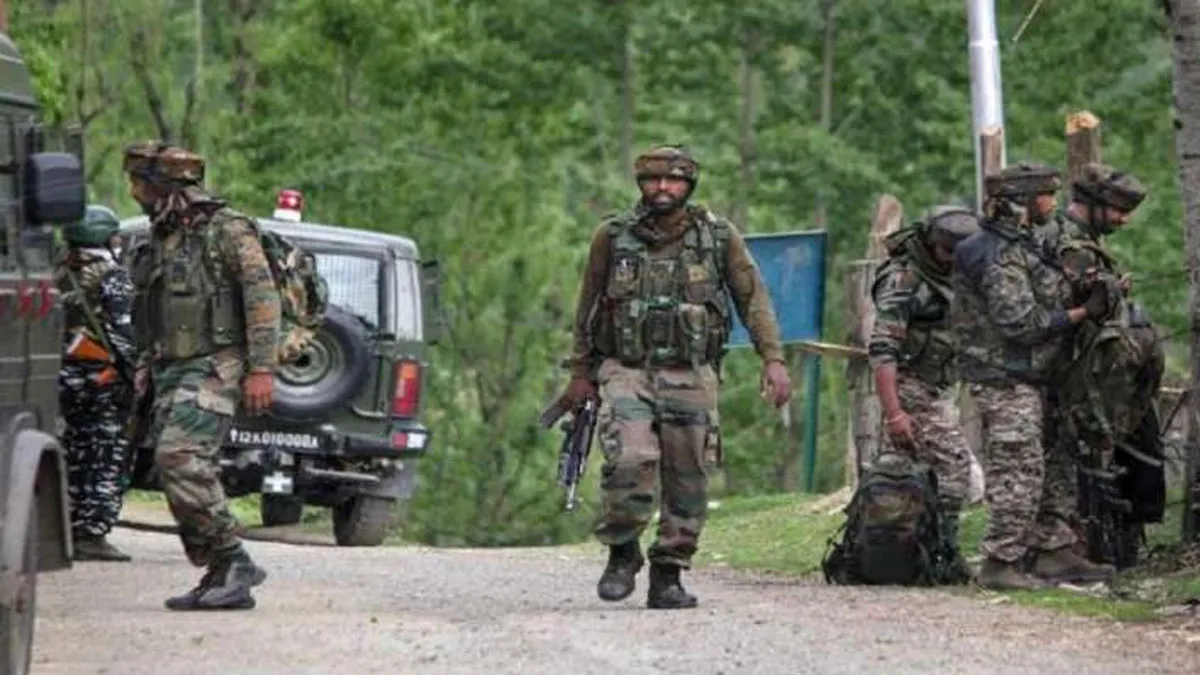 Four terrorists of proscribed terror outfit LeT were neutralised in the Shopian encounter- India TV Hindi