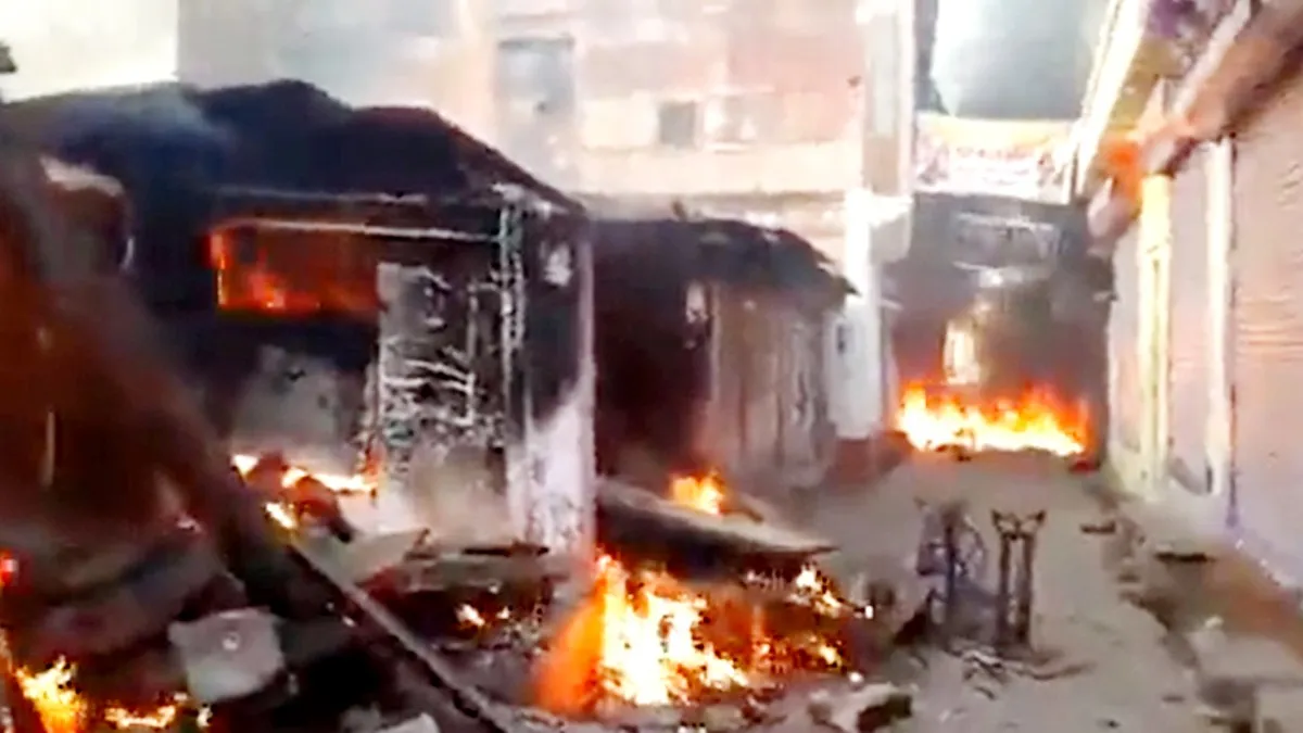Curfew imposed after violence and arson in Karauli, Rajasthan- India TV Hindi
