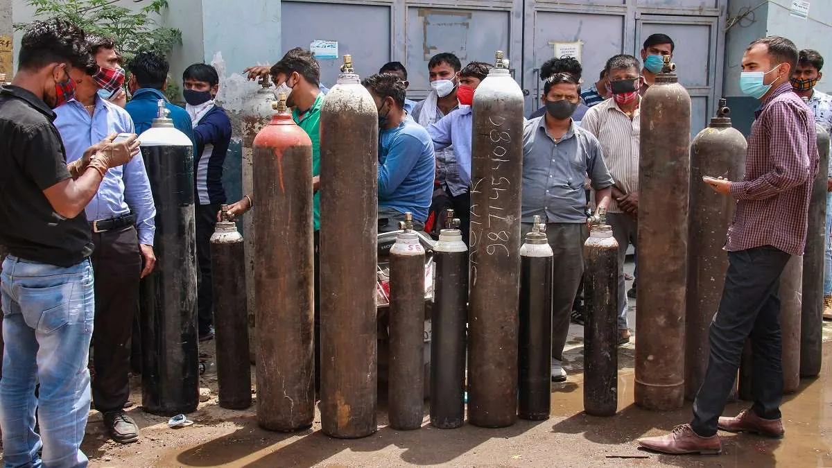 Oxygen Cylinders- India TV Hindi