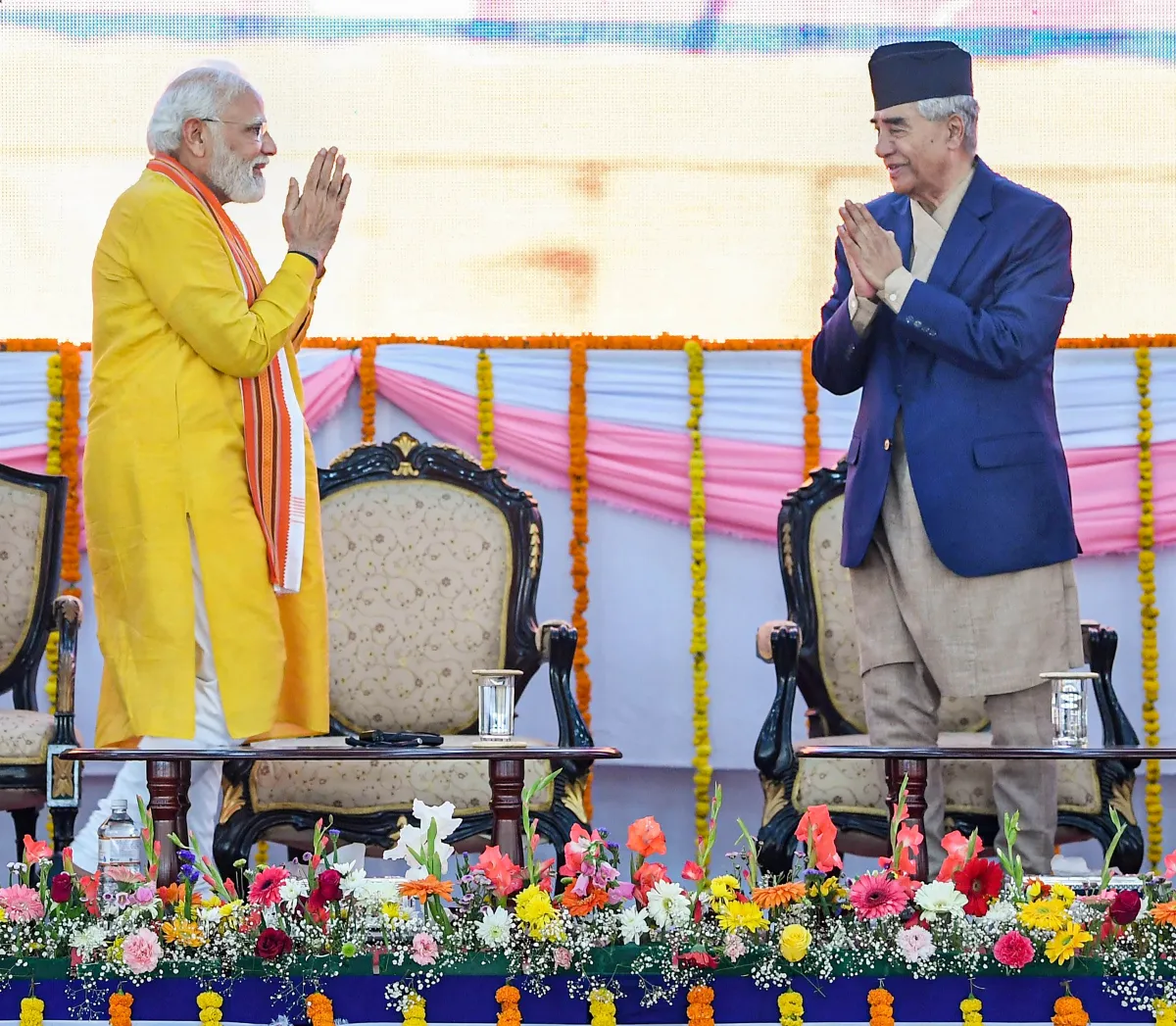 प्रधानमंत्री मोदी के साथ नेपाल के पीएम शेर बहादुर देउबा (फाइल फोटो)- India TV Hindi