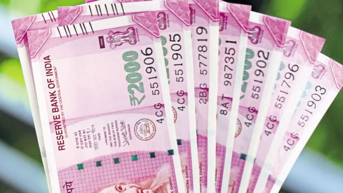 Currency : 2000 का नोट हुआ मार्केट से आउट, रिजर्व बैंक ने किया ये चौंकाने वाला खुलासा - India TV Hindi