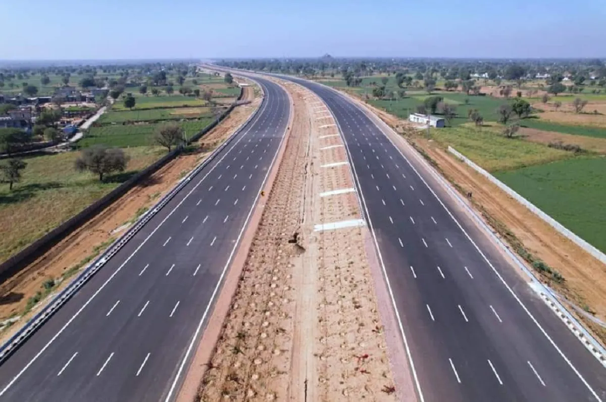 ganga Expressway- India TV Paisa