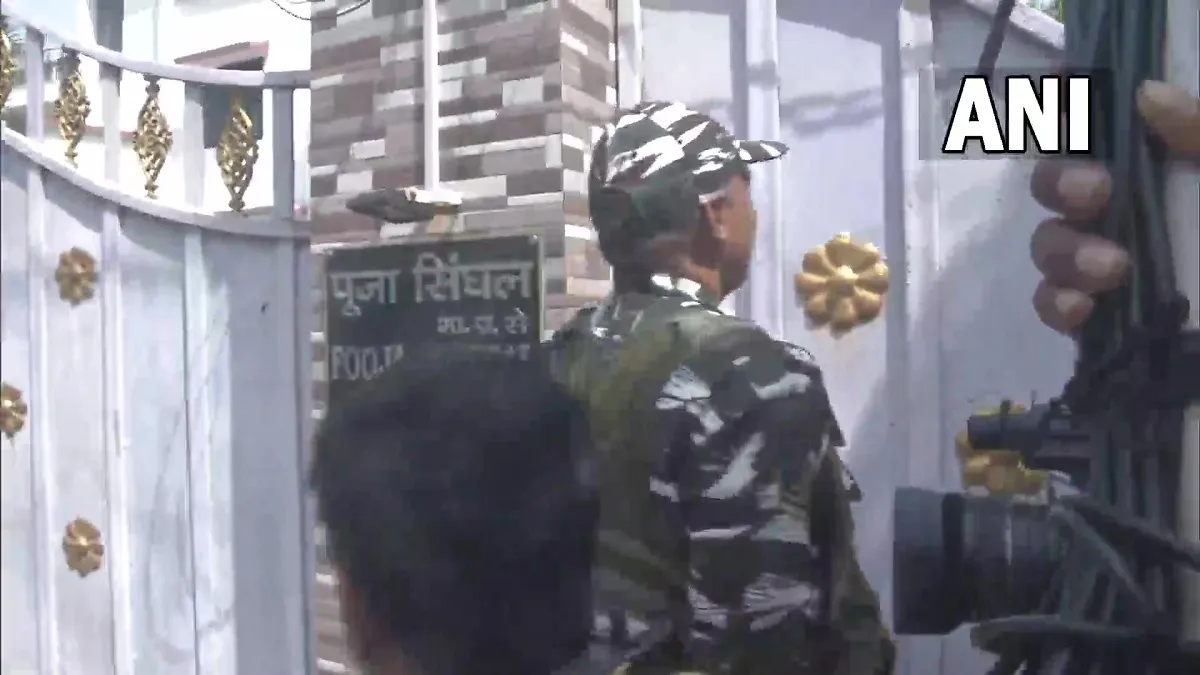ED raids IAS Officer- India TV Hindi