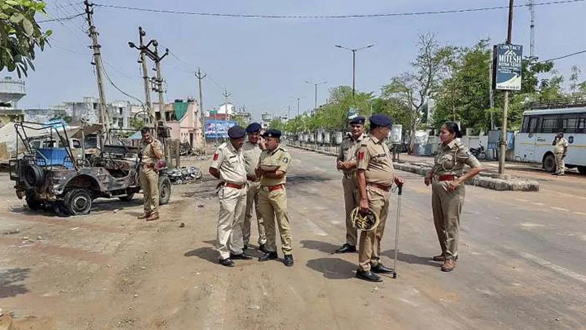 Curfew lifted in Madhya Pradesh's Khargone- India TV Hindi