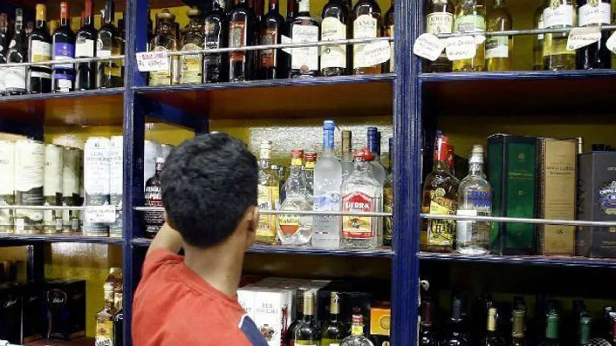 Delhi government allows bars to serve liquor till 3 am- India TV Hindi