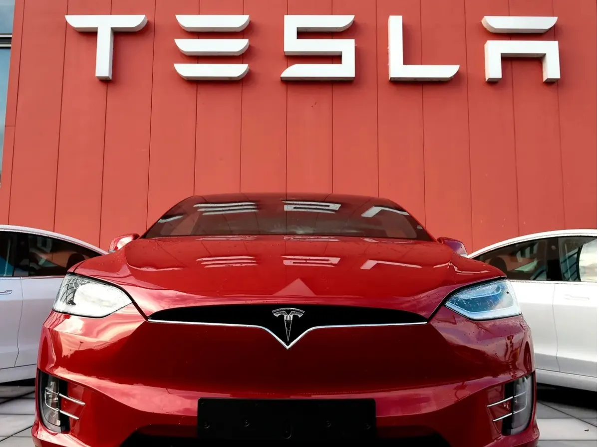 Tesla- India TV Paisa