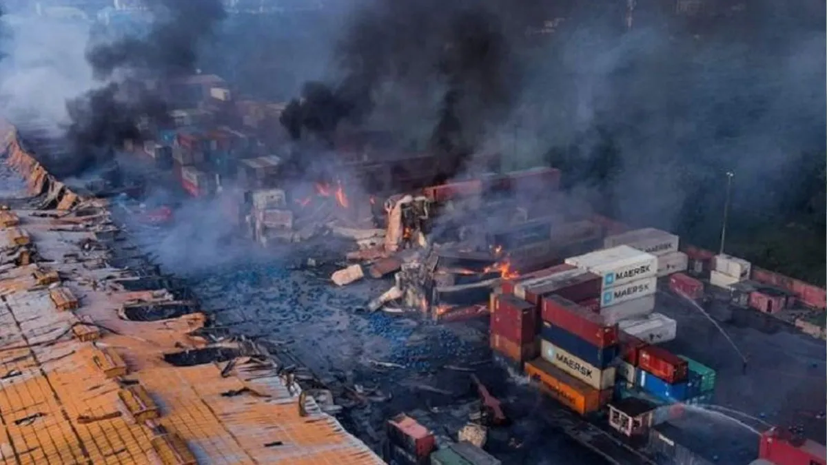 Bangladesh Container Depot Fire- India TV Hindi