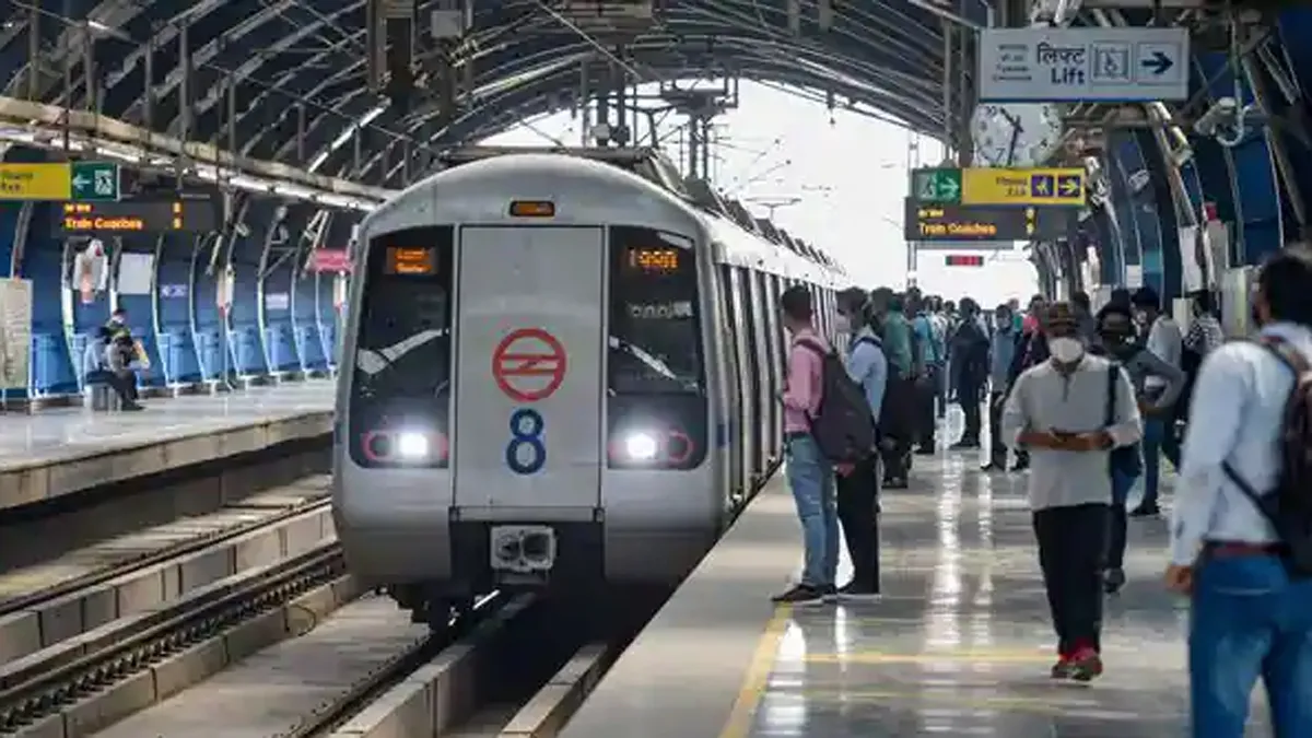 Delhi Metro, Delhi Metro News, Delhi Metro Covid Rules, Delhi Metro Corona Rules- India TV Hindi