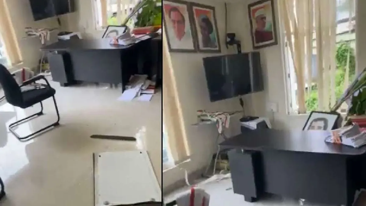Rahul Gandhi's office in Wayanad vandalised- India TV Hindi