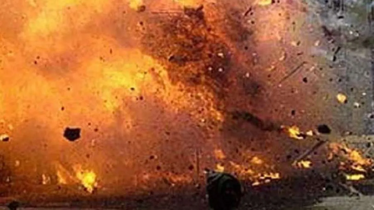  Bomb explodes- India TV Hindi